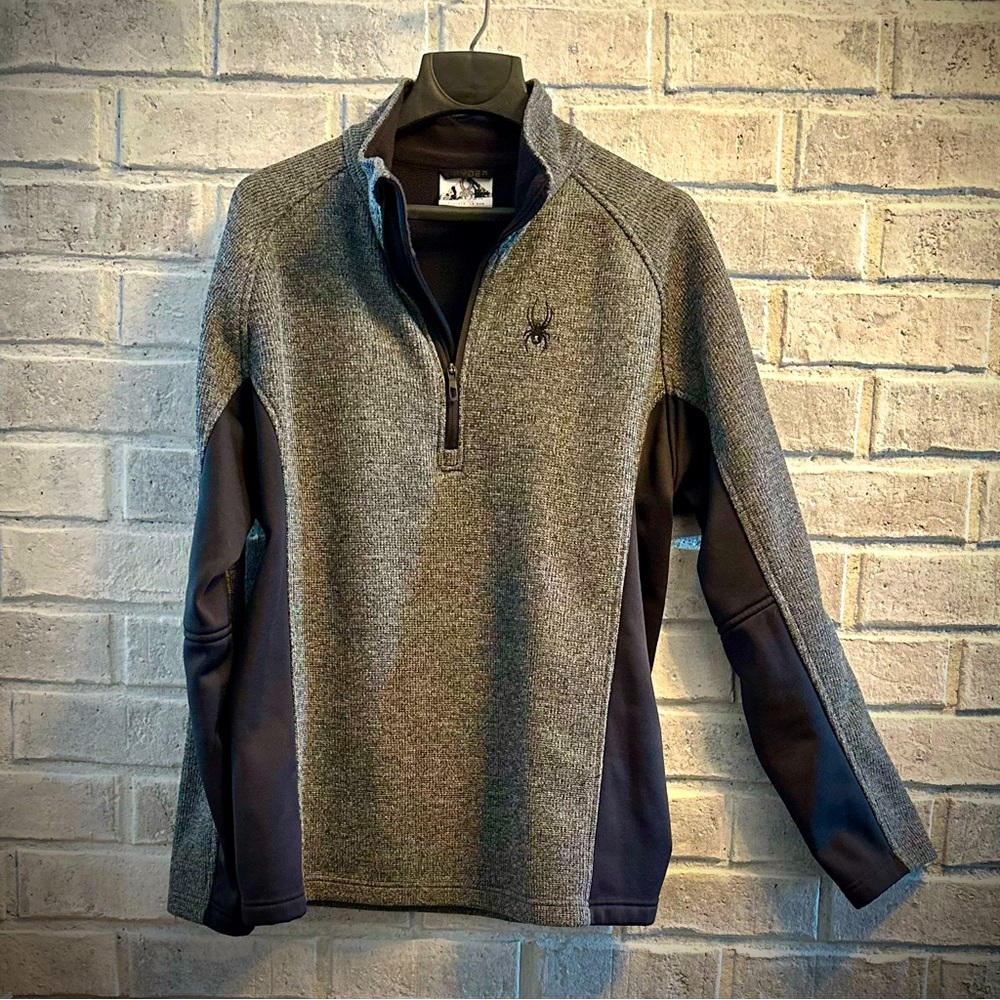 Spyder XL fleece lined sweater gray and black